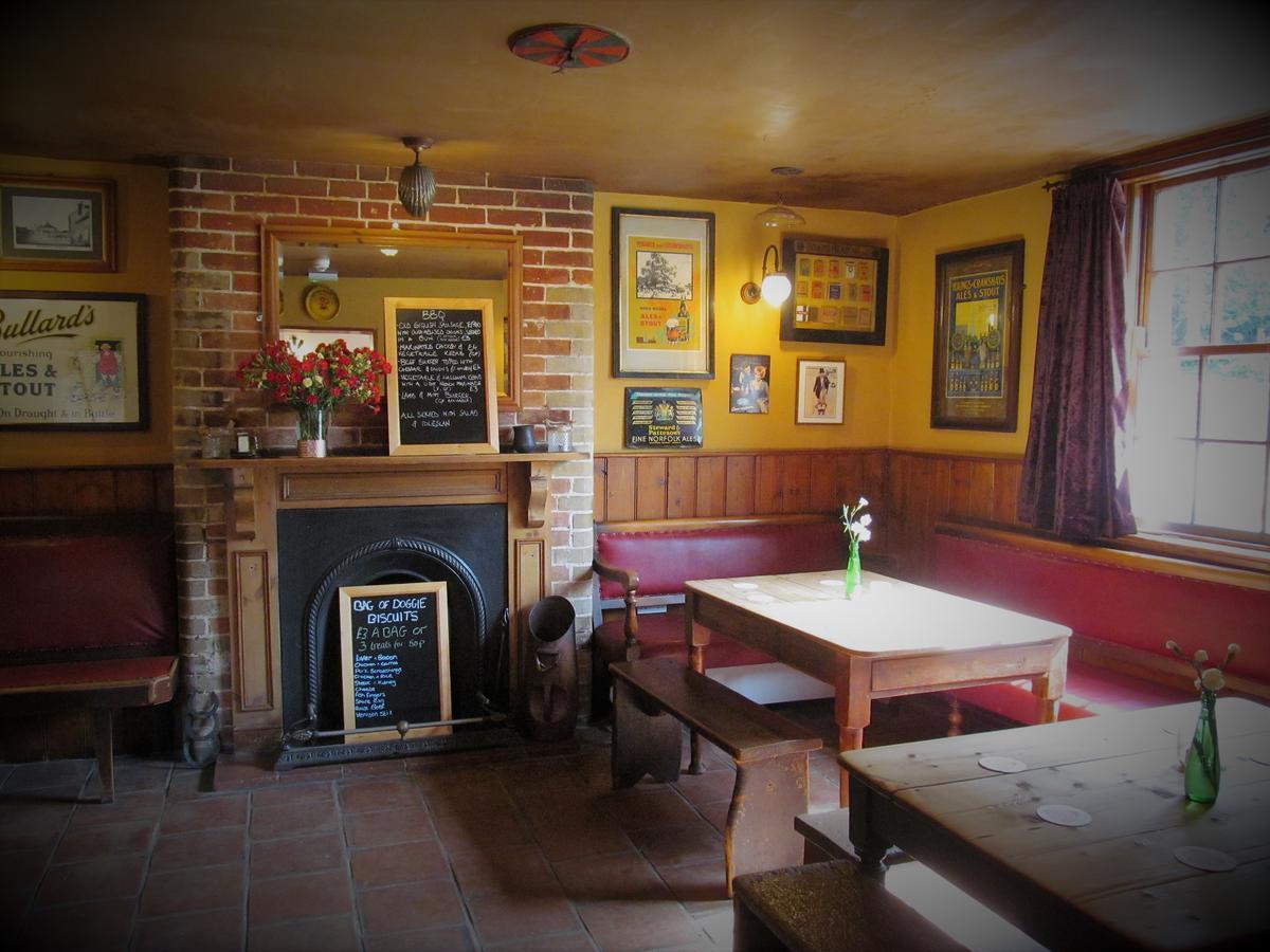 The Three Horseshoes Warham エクステリア 写真